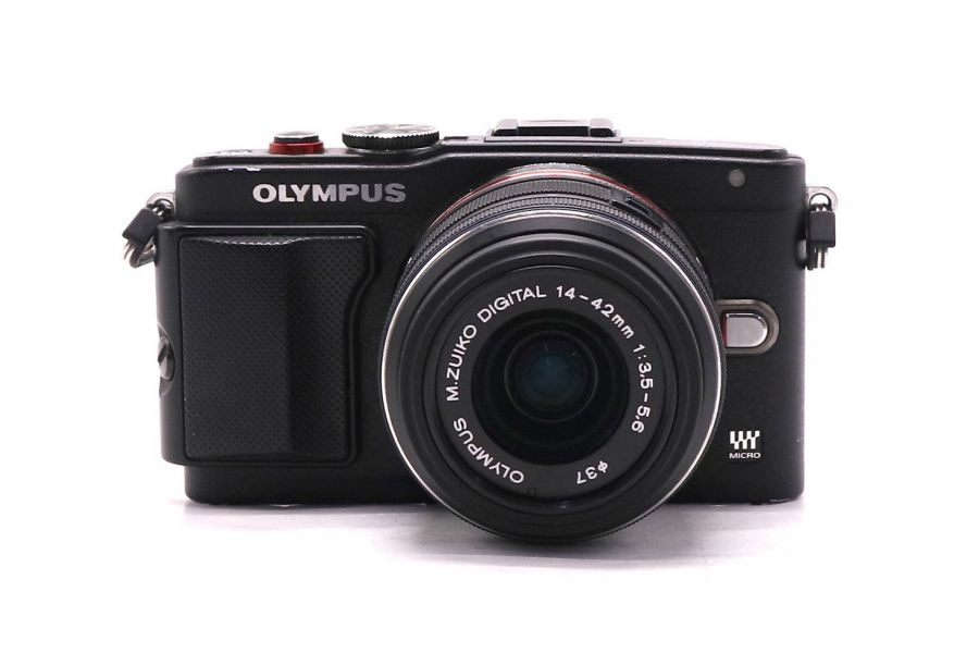 Olympus Pen E-PL6 kit в упаковке (пробег 7990 кадров)
