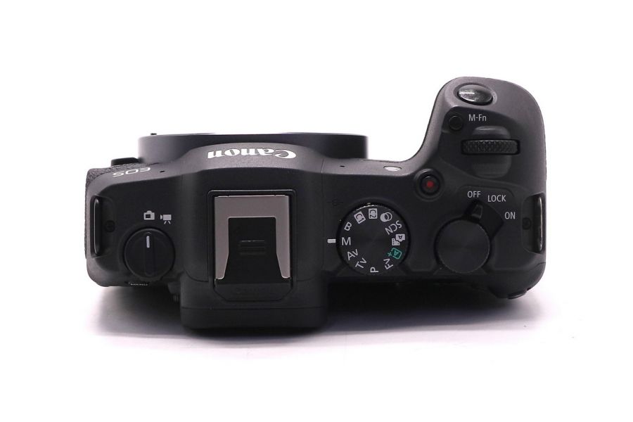 Canon EOS R8 body в упаковке (пробег 1430 кадров)