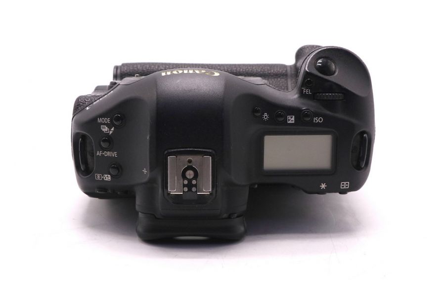 Профессиональная камера Canon EOS 1D Mark III body