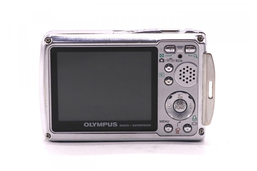 Компактная цифровая камера Olympus M 725 SW