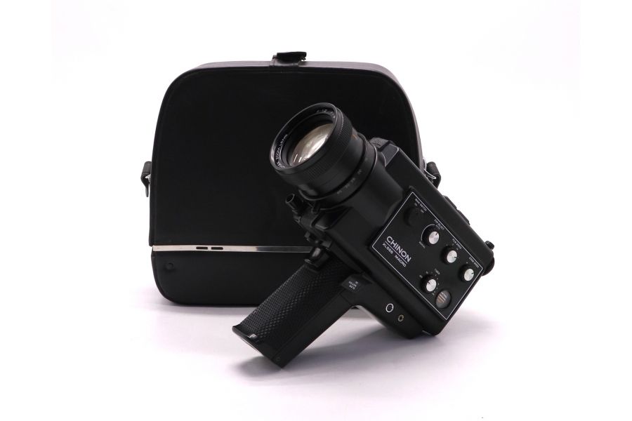 Винтажная кинокамера Chinon XL 555 Macro kit