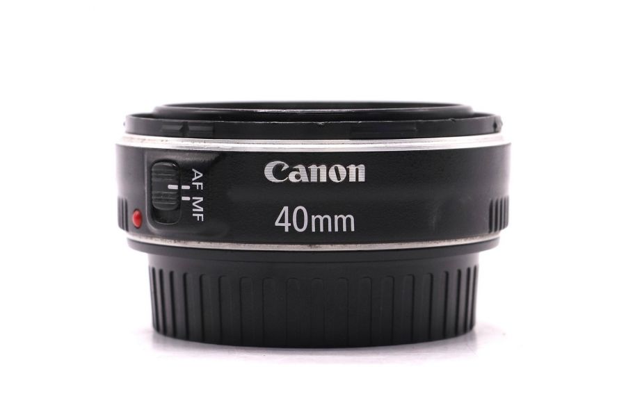 Компактный объектив Canon EF 40mm f/2.8 STM