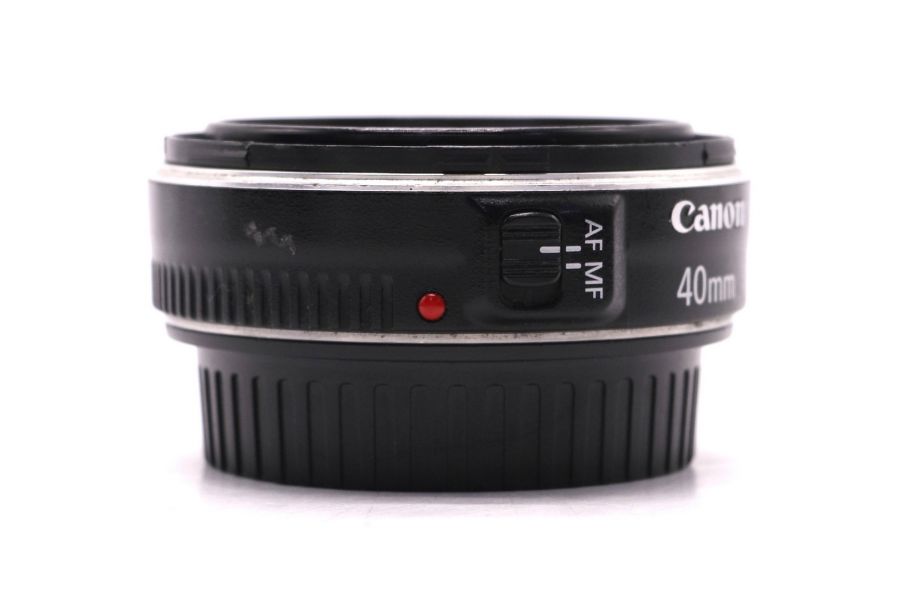Компактный объектив Canon EF 40mm f/2.8 STM