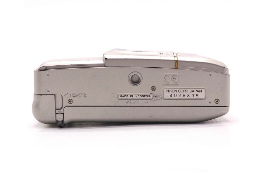 Nikon Lite Touch Zoom 100W AF в упаковке