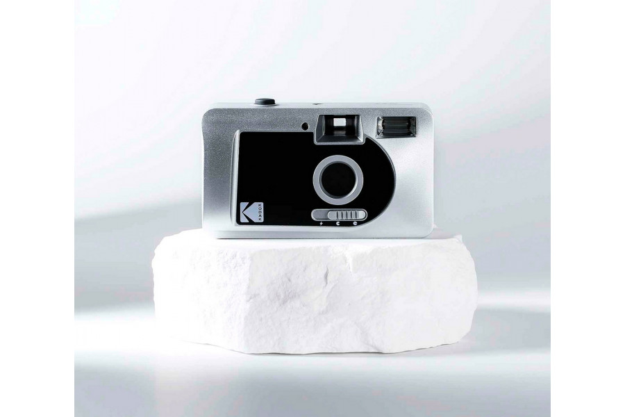 Kodak S88 Motorized Film Camera black в упаковке