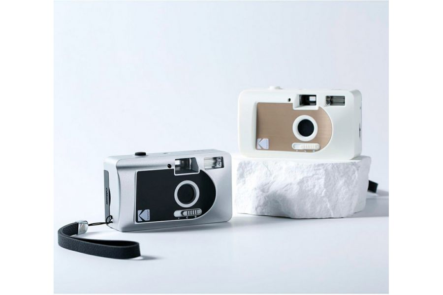 Kodak S88 Motorized Film Camera black в упаковке