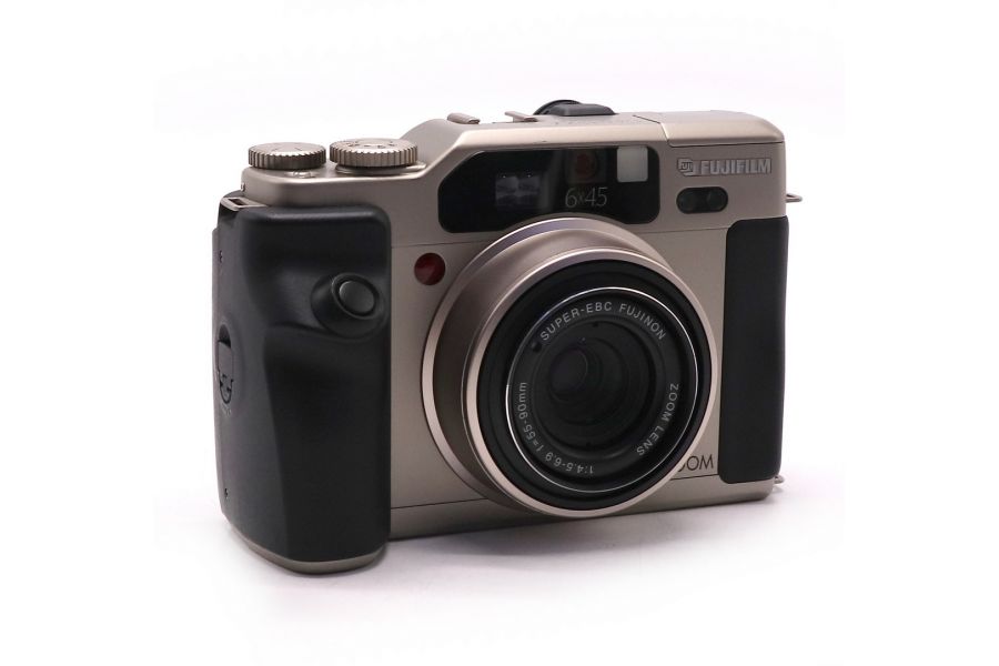 Аналоговый фотоаппарат Fujifilm GA645Zi Professional