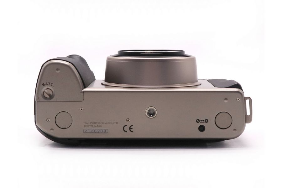 Аналоговый фотоаппарат Fujifilm GA645Zi Professional