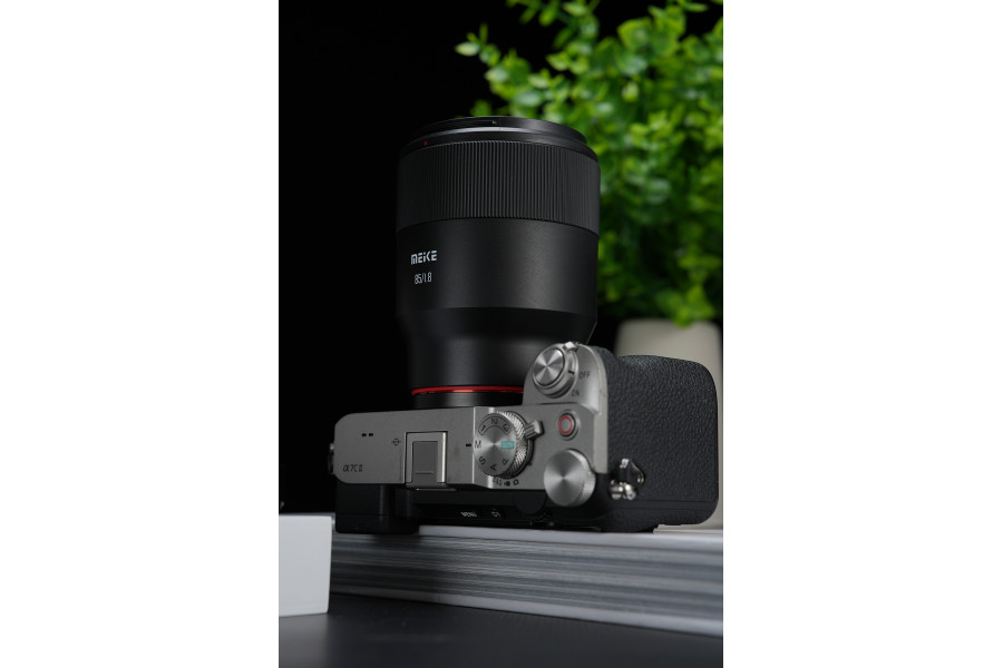 Объектив Meike 85mm f/1.8 SE II AF STM Canon EF