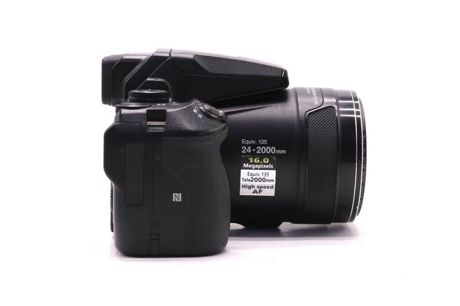 Компактный фотоаппарат Nikon Coolpix P900