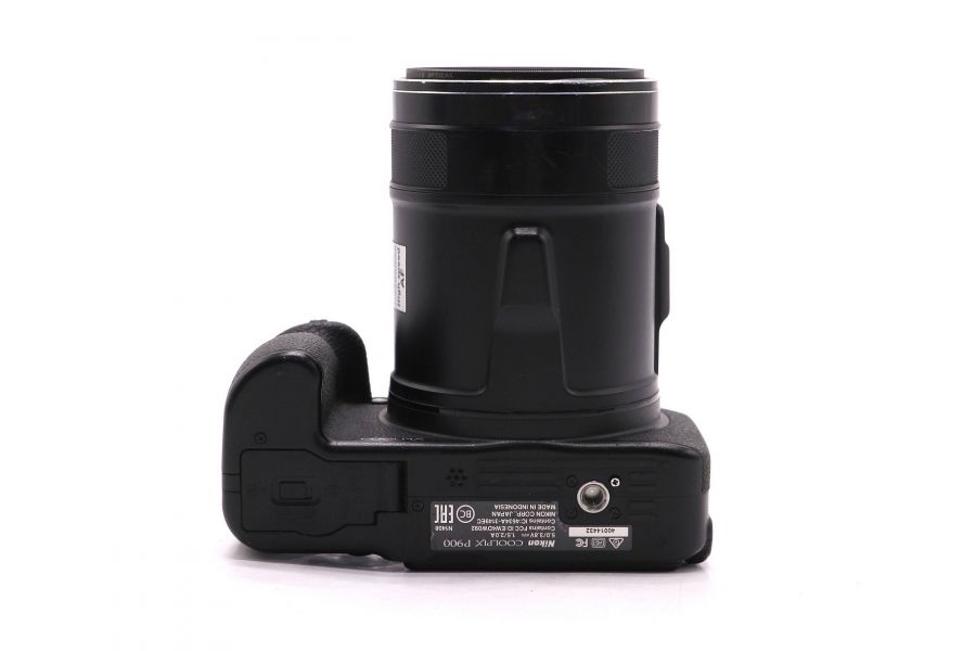 Компактный фотоаппарат Nikon Coolpix P900