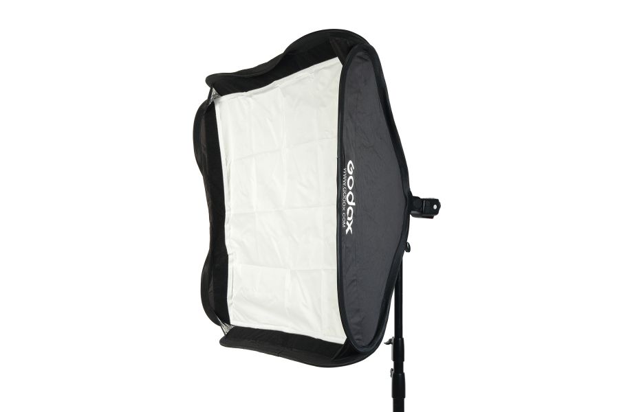 Софтбокс Godox SFGV8080 для накамерных вспышек с сотами