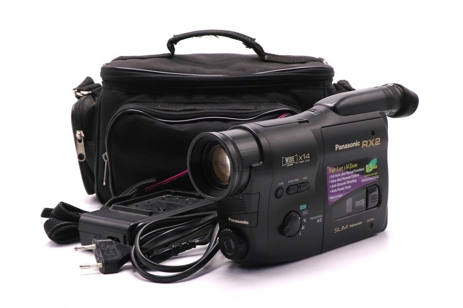 Видеокамера Panasonic NV-RX2EN в упаковке