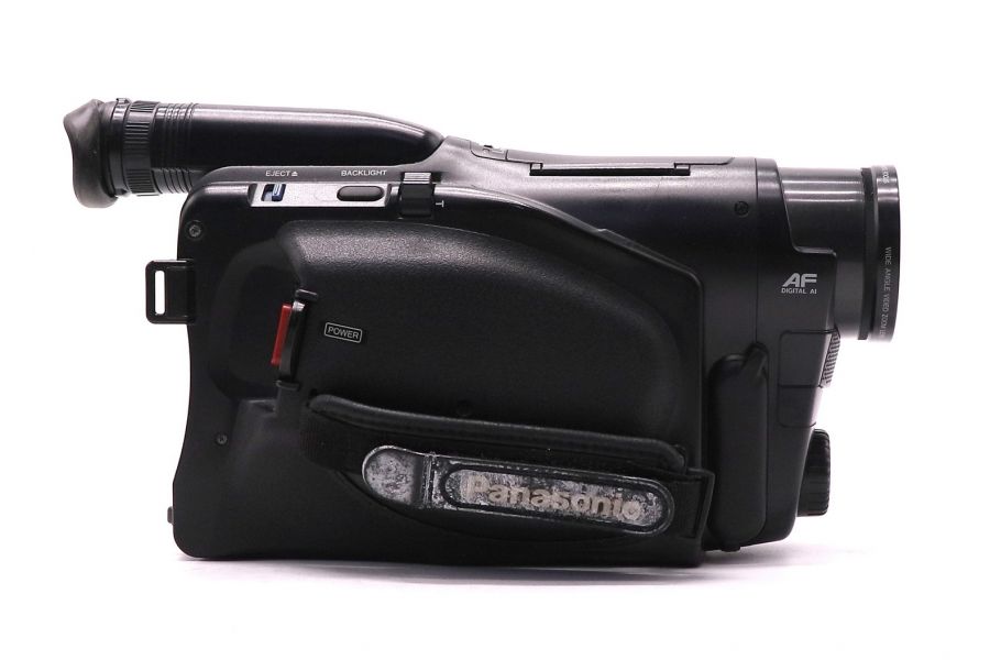 Видеокамера Panasonic NV-RX2EN в упаковке