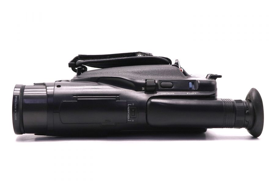 Видеокамера Panasonic NV-RX2EN в упаковке