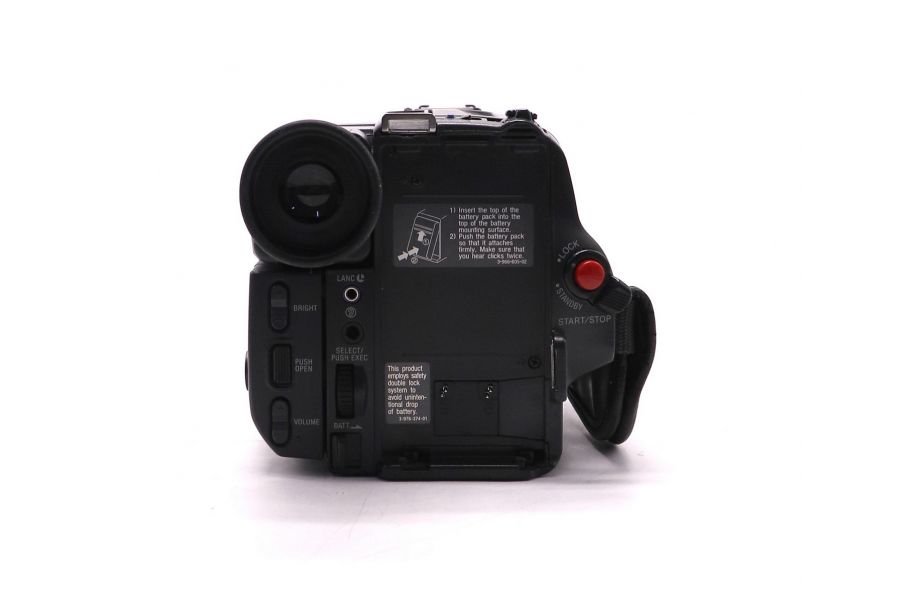 Видеокамера аналоговая Sony CCD-TRV24E в упаковке