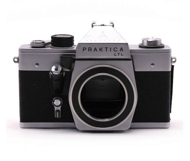 Зеркальный пленочный фотоаппарат Praktica LTL body