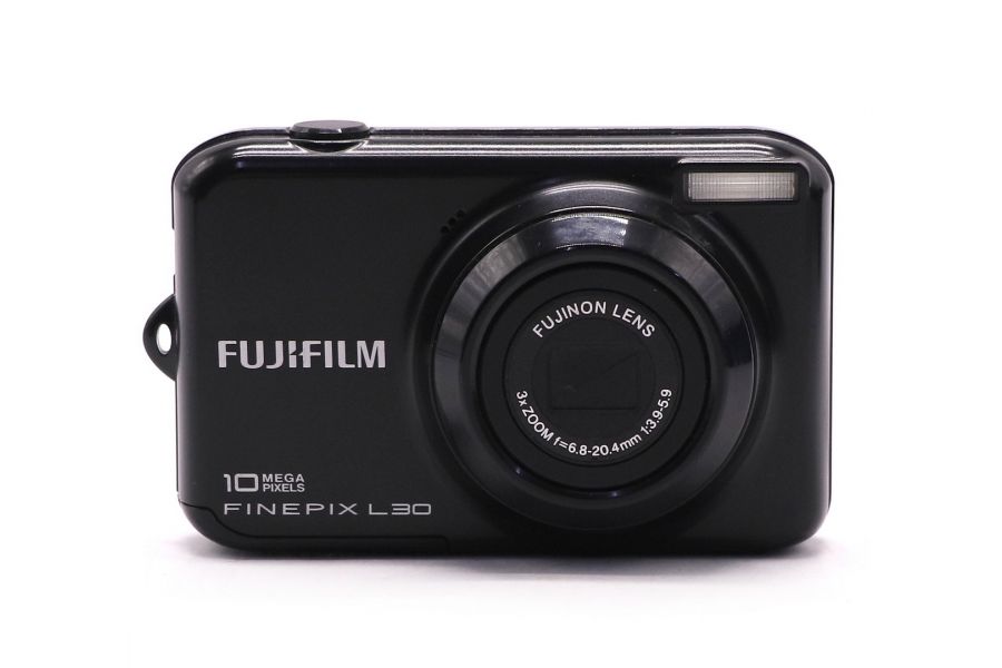 Компактная камера Fujifilm FinePix L30 в упаковке