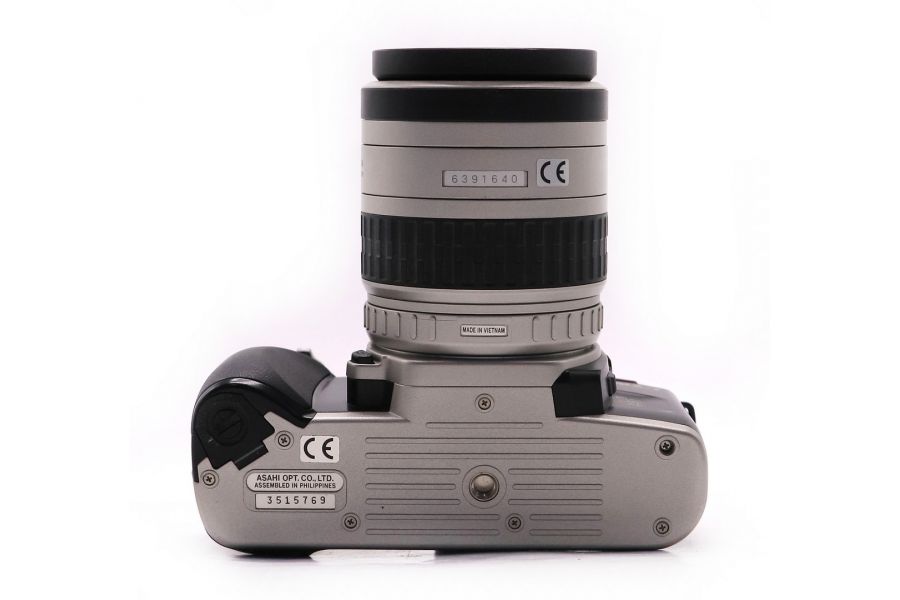 Надежный зеркальный фотоаппарат Pentax MZ-7 kit