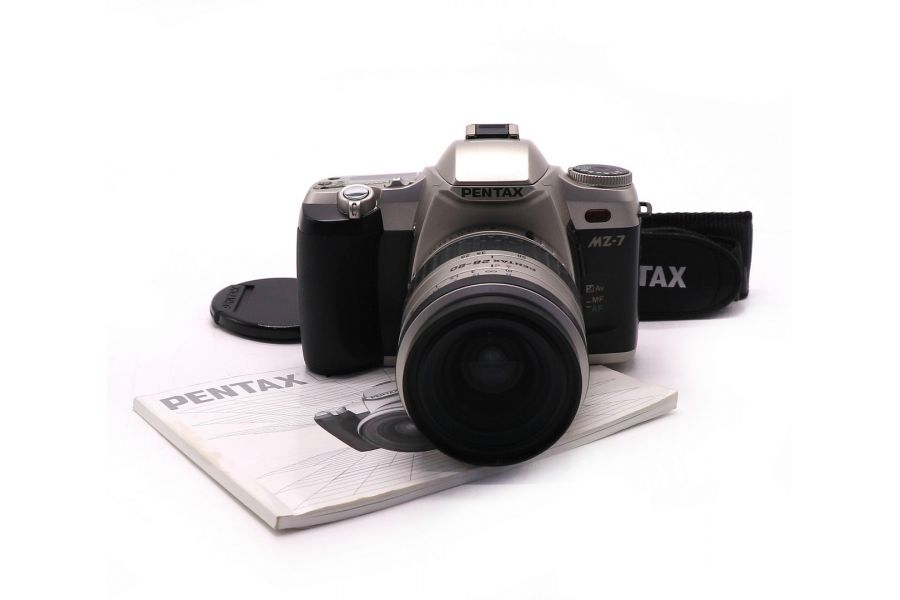 Надежный зеркальный фотоаппарат Pentax MZ-7 kit