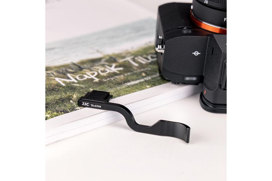Упор для большого пальца JJC TA-A7M4 для Sony a7 IV a7R V