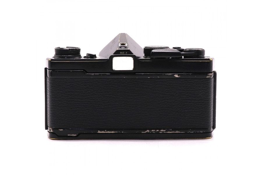 Зеркальный фотоаппарат Olympus OM-1n body