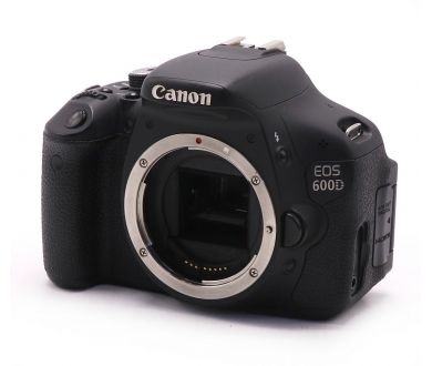 Камера Canon EOS 600D body (пробег 39555 кадров)