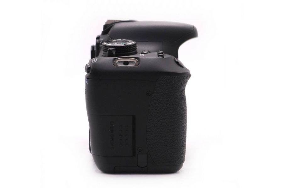 Камера Canon EOS 600D body (пробег 39555 кадров)