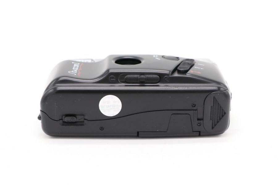 Компактный фотоаппарат Toma M-900 Novacam I