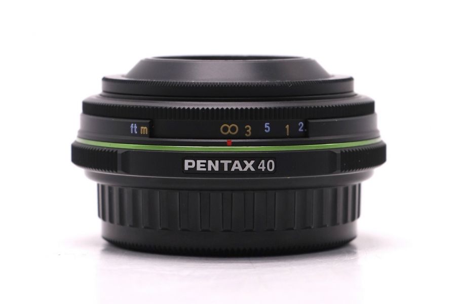 Pentax-DA SMC 40mm f/2.8 Limited в упаковке