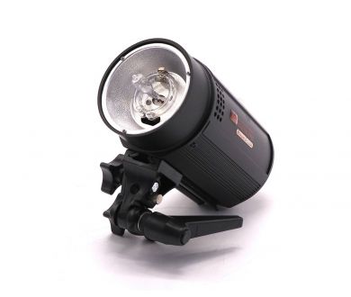 Импульсная студийная вспышка Falcon Eyes SS-110DG