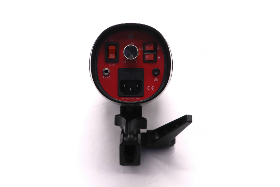 Импульсная студийная вспышка Falcon Eyes SS-150BJ