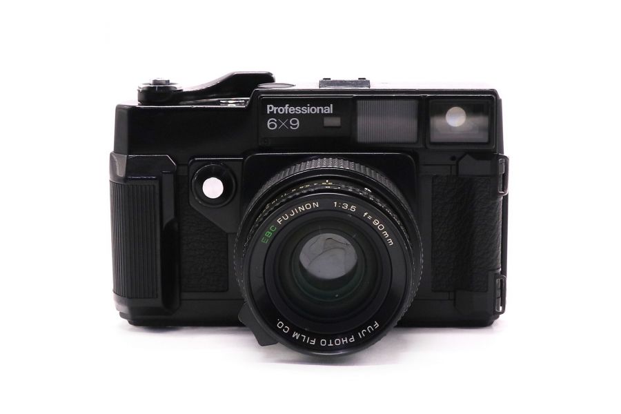 Пленочный фотоаппарат Fujica GW690 Professional