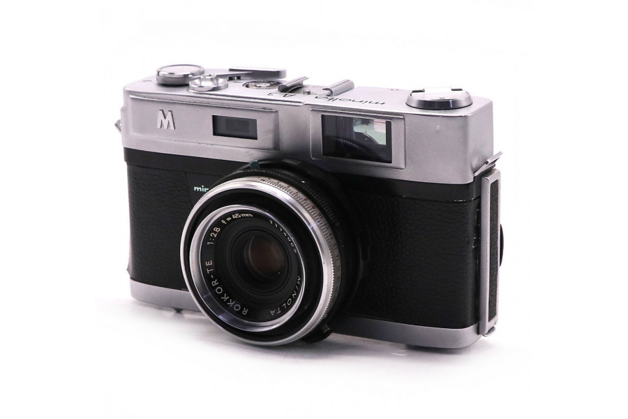 Дальномерная пленочная фотокамера Minolta A3