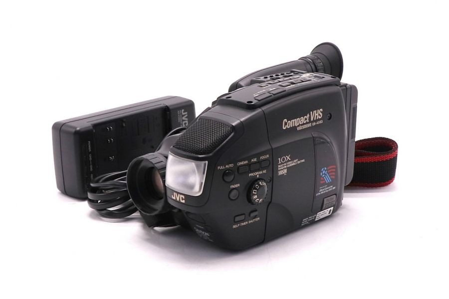 Кассетная видеокамера формата VHS-C JVC GR-AX63E