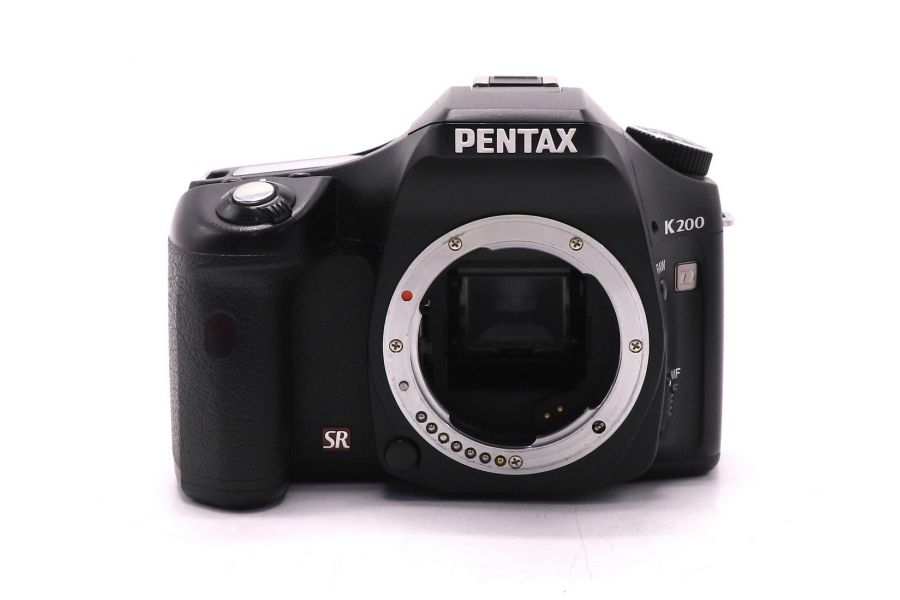 Pentax K200d body в упаковке (пробег 23450 кадров)