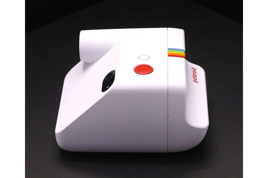 Камера Polaroid GO Generation 2 White в упаковке