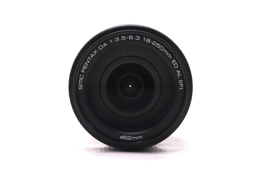 Pentax-DA SMC 18-250mm f/3.5-6.3 ED AL (IF) в упаковке