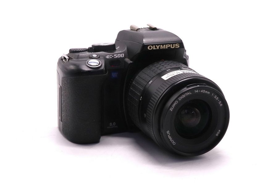 Olympus E-500 kit 14-45mm f/3.5-5.6 (пробег неизвестен)