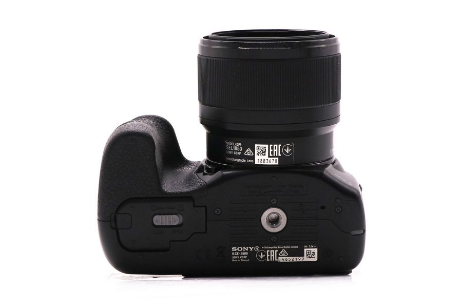 Фотокамера Sony A3500 kit (пробег 14500 кадров)