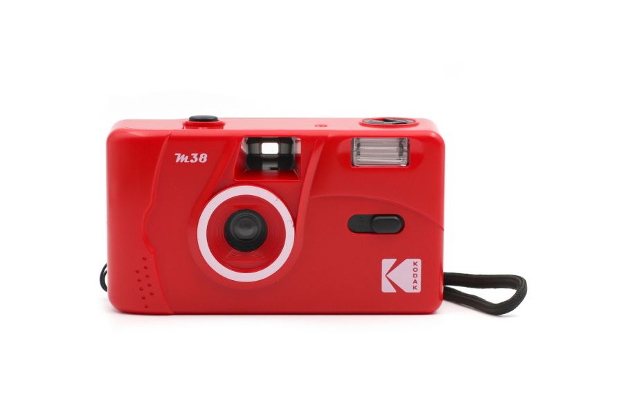 Фотоаппарат пленочный красный Kodak M38