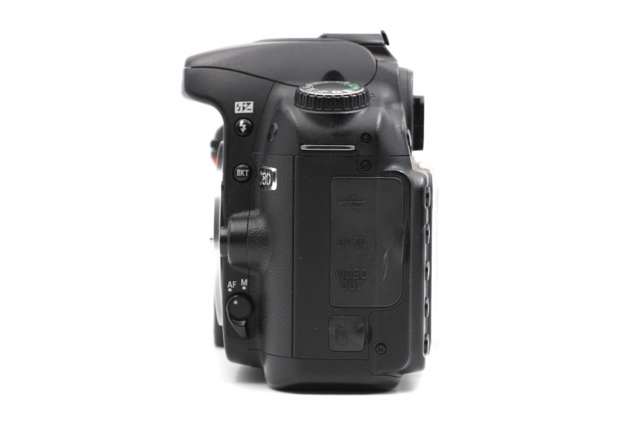 Фотокамера Nikon D80 body (пробег 25745 кадров)