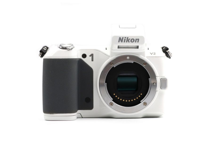 Камера Nikon 1 V2 body (пробег 8440 кадров)