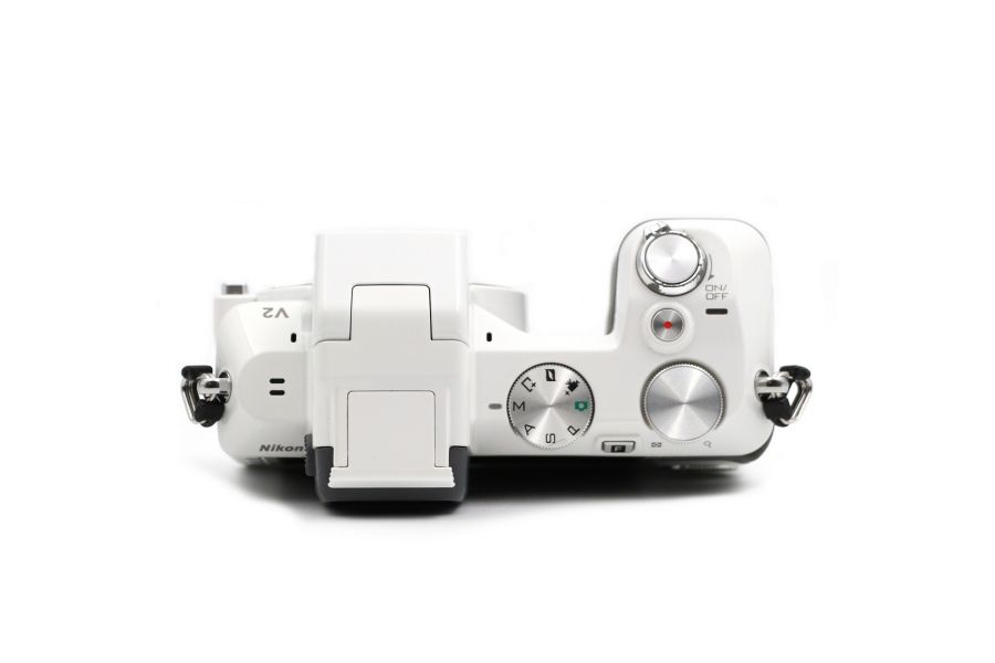 Камера Nikon 1 V2 body (пробег 8440 кадров)