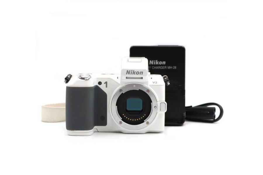 Камера Nikon 1 V2 body (пробег 8440 кадров)