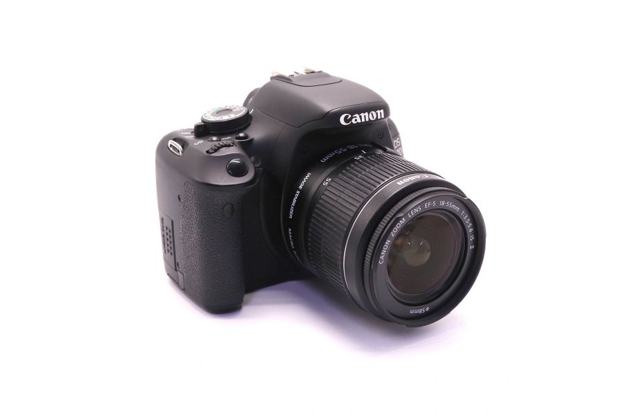 Камера Canon EOS 600D kit (пробег 8430 кадров)