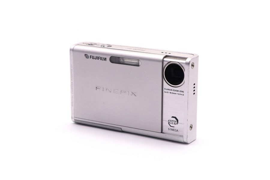 Компактная цифровая камера Fujifilm FinePix Z1