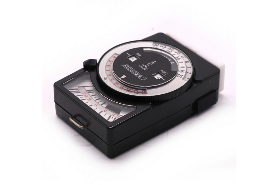 Фотоэлектрический Экспонометр Ленинград-7 в упаковке