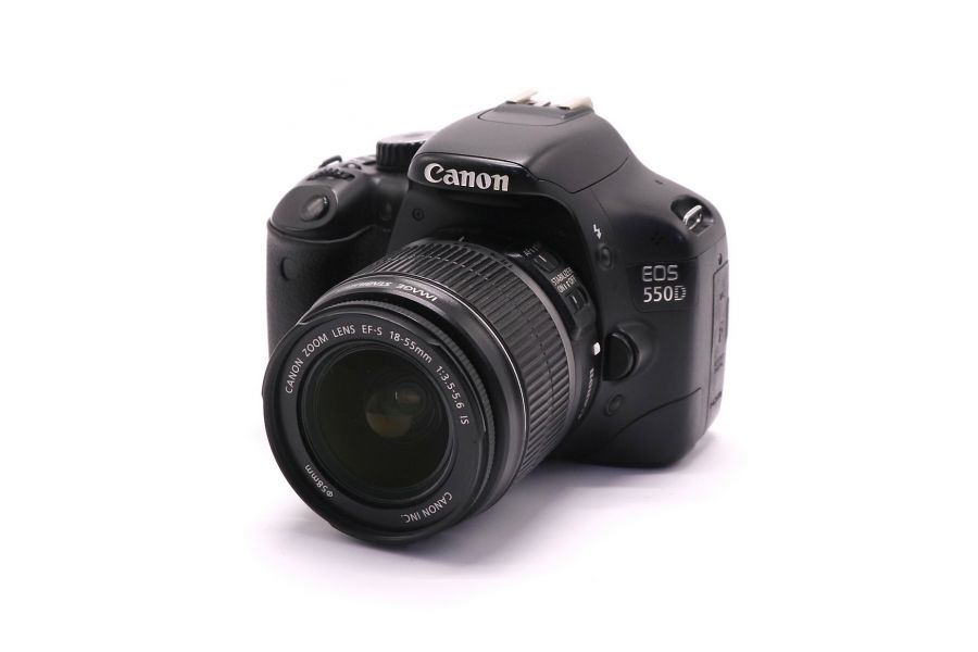 Canon EOS 550D kit (пробег 16945 кадров)