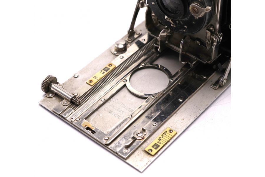 Складной фотоаппарат Ernemann Bob II (Germany)